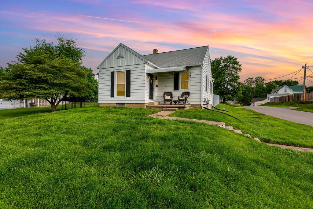 Real estate listing image
