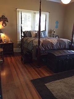 5th image of 208 S Lincoln St