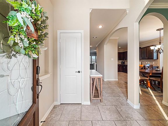 4th image of 13022 Lily Crest Lane