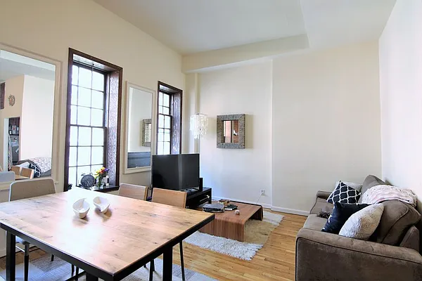 Rented by JK Dansar Corp | media 21