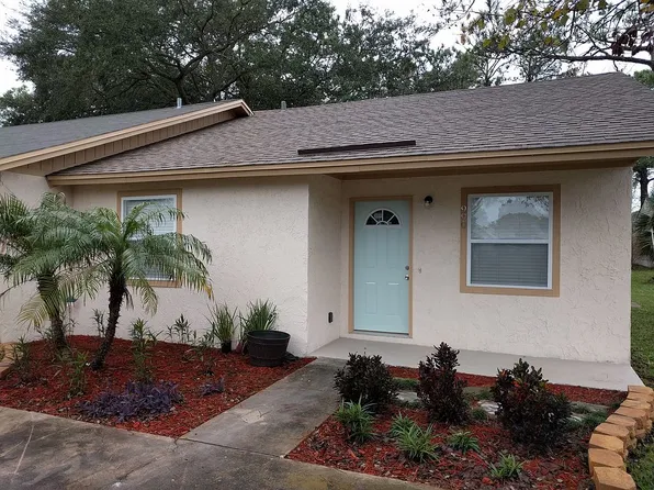 990 Orchid St, Atlantic Beach, FL 32233