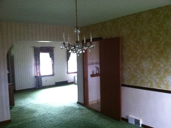 Open Dinning to Living Space