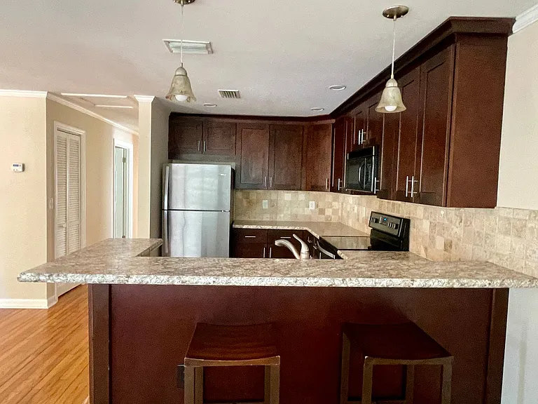 7260 Blue Shore Rd — Photo 12