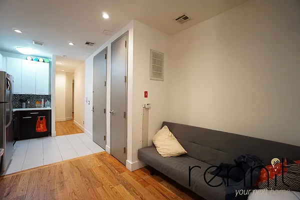 Rented by Rennit Inc. | media 26