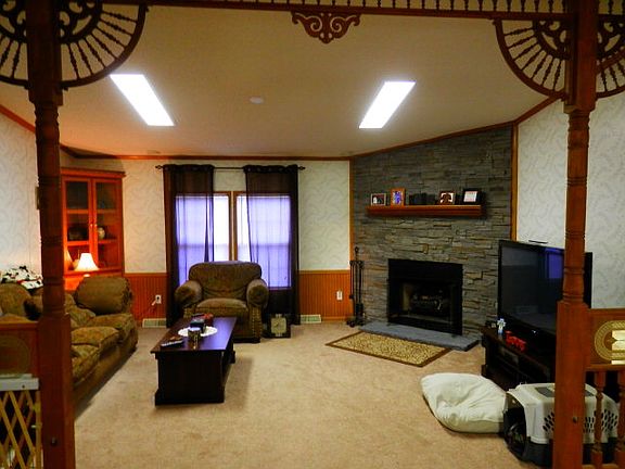 2nd image of 135 Coleman Estates Ct