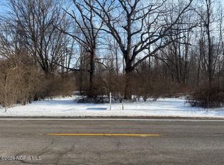 4303 S Berkey Southern Rd, Swanton, OH 43558