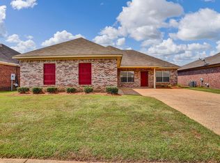 518 Kate Lofton Dr, Brandon, MS 39047