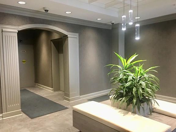 4th image of 750 Pearson St APT 809