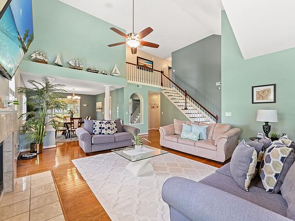 3rd image of 1666 Breckinridge Dr.