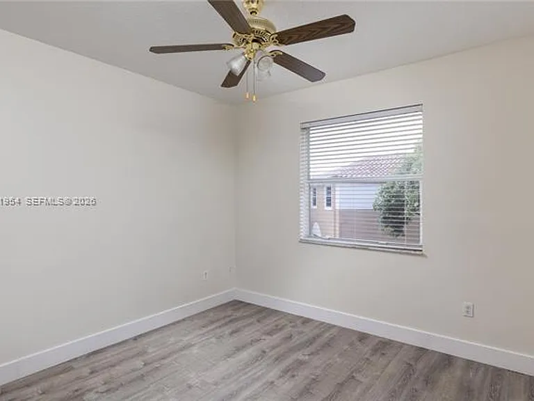 12722 SW 49th Ct #Townhouse 12722 — Photo 17