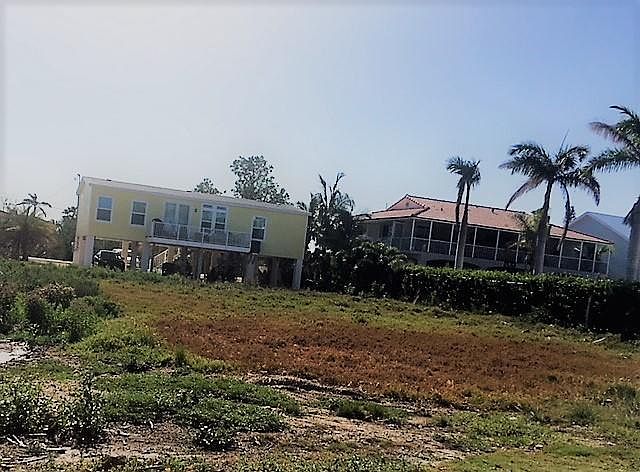 1st image of 322 Calzada De Bouganvillea