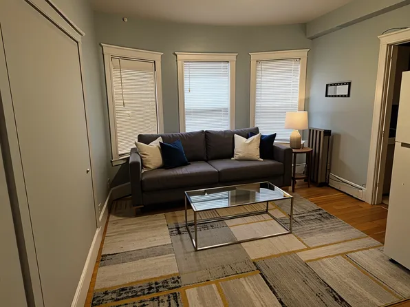 154 Magazine St #U1, Cambridge, MA 02139