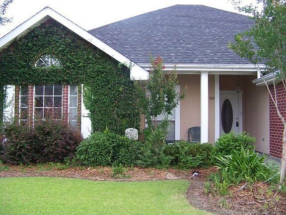 2nd image of 704 Winrock Dr