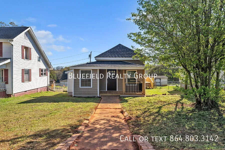 Cozy 2 Bedroom, 1 Bath Retreat with Large Deck & Private Fenced Yard! $1,550/mo rent — Photo 1