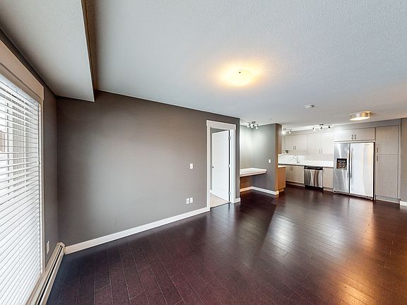 5th image of 302 Skyview Ranch Dr NE #3209