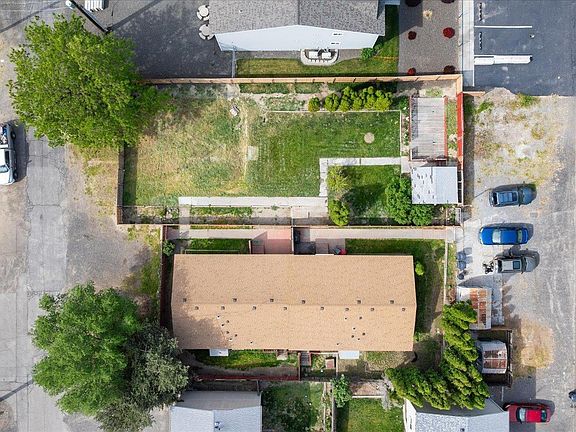 3rd image of Undetermined 8th St