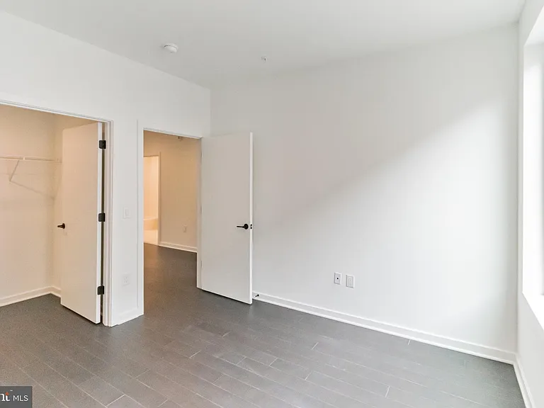 3111 Parkview Walk — Photo 19