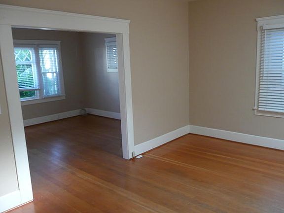 2nd image of 856 21st St