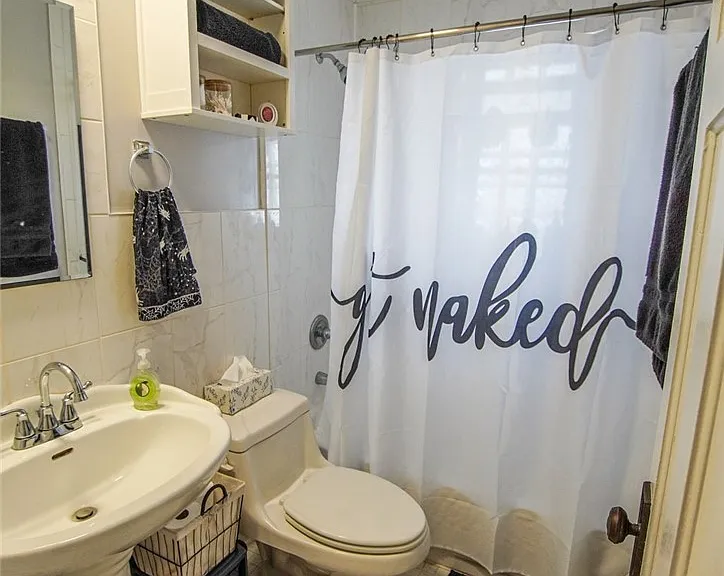 1225 Hertel Ave #11 — Photo 19