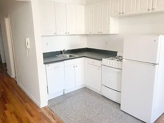 Rented by AJ Clarke | media 14