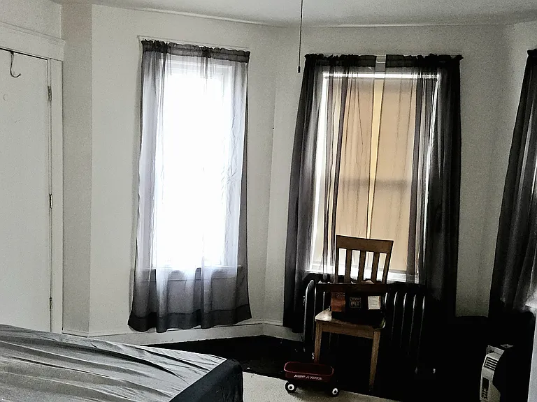 108 Adams St — Photo 2