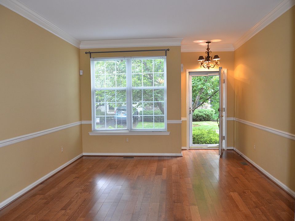 Living Room Front Entrance
