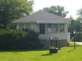 40161 N West Shore Dr, Antioch, IL 60002