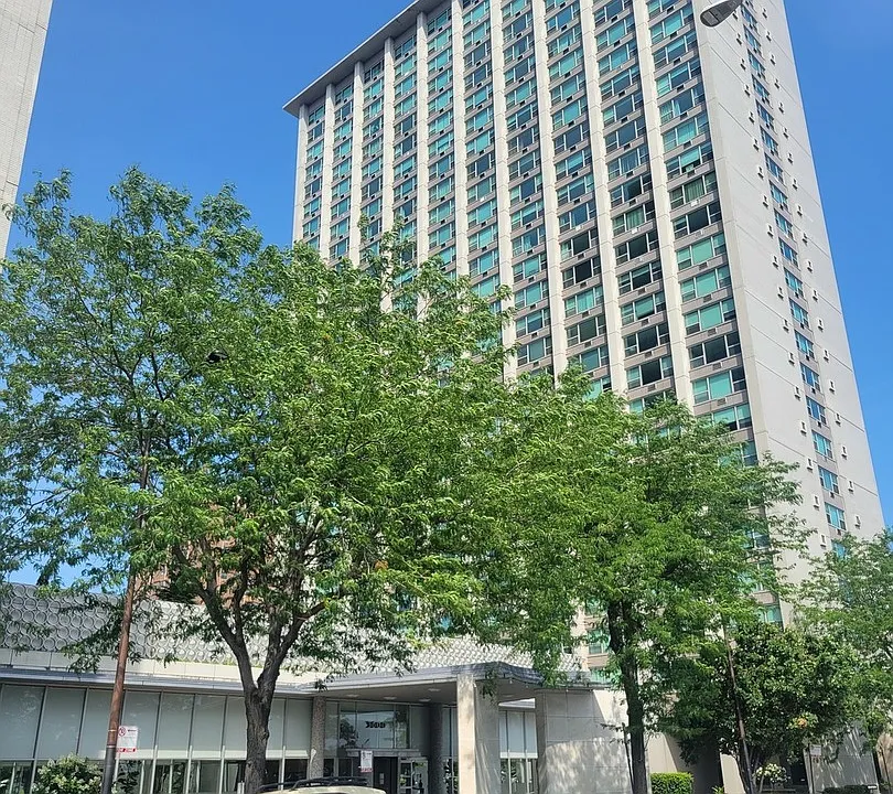 6171 N Sheridan Rd #1308