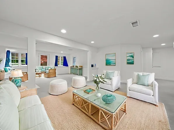 58 Bay Farm Rd Unit 58, Duxbury, MA 02332