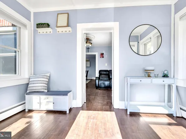 1064 Revere Ave, Trenton, NJ 08629