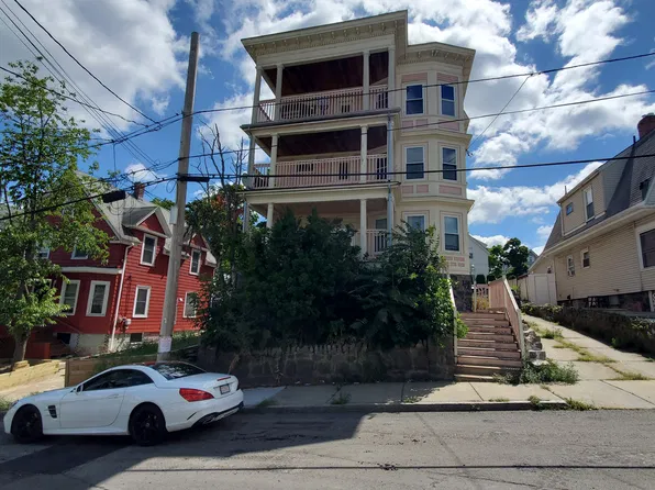 74 Grant St #1, Lynn, MA 01902