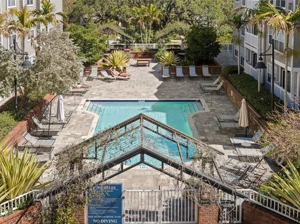 800 S Dakota Ave APT 214, Tampa, FL 33606