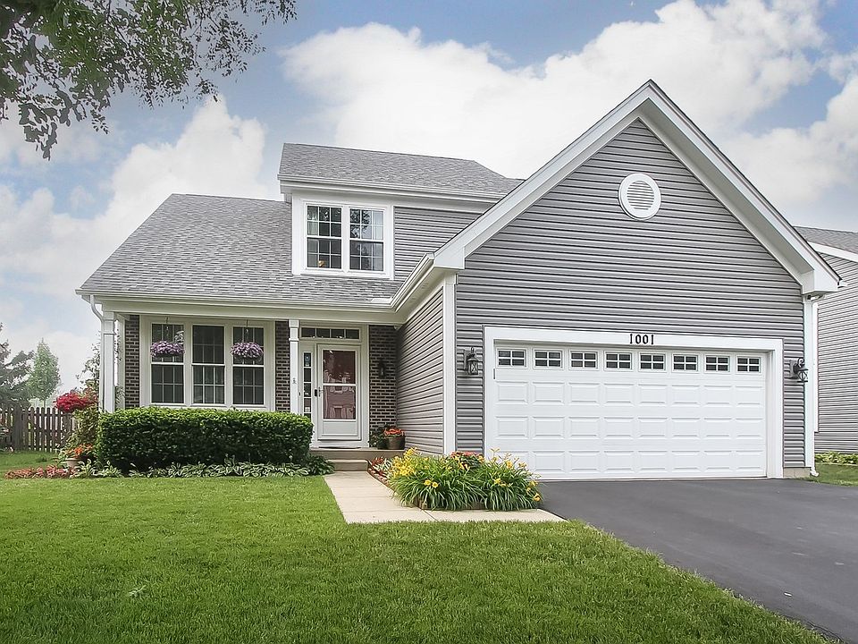 1st image of 1001 Cambridge Dr