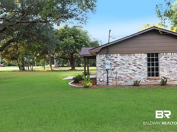 4th image of 16896 River Park Rd