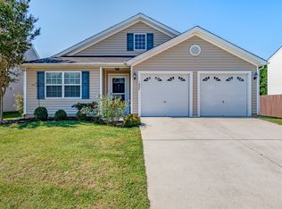 1427 Sexton Ridge Dr, Fuquay Varina, NC 27526