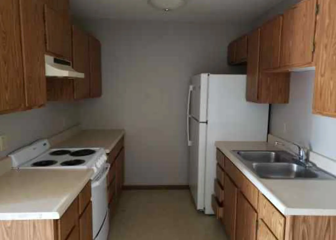 Building Photo - 120 N 4th Ave #7