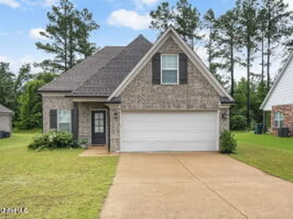 2674 Dela Dr, Southaven, MS 38672