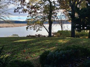 Heritage Cove, Essex, CT 06426