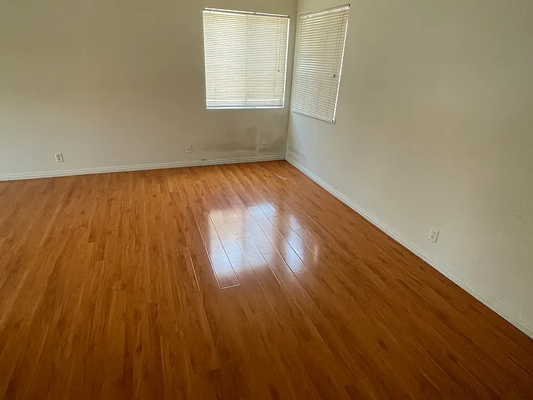 805 S Stoneman Ave #E — Photo 14