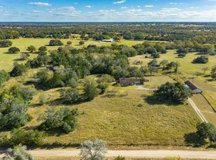 1637 County Road 221, Schulenburg, TX 78956