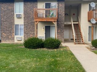 2800 Light Rd APT 101, Oswego, IL 60543
