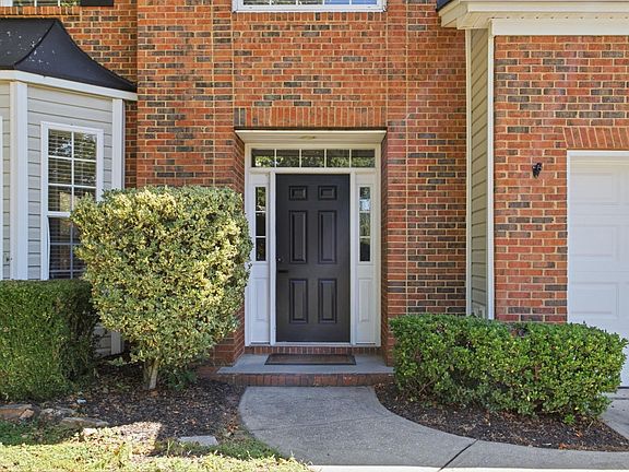 2nd image of 11 Shadowrock Ct