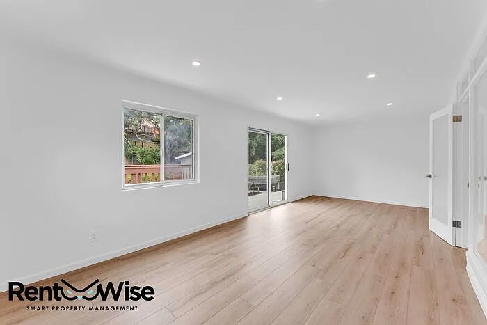 110 Cuesta Dr — Photo 24