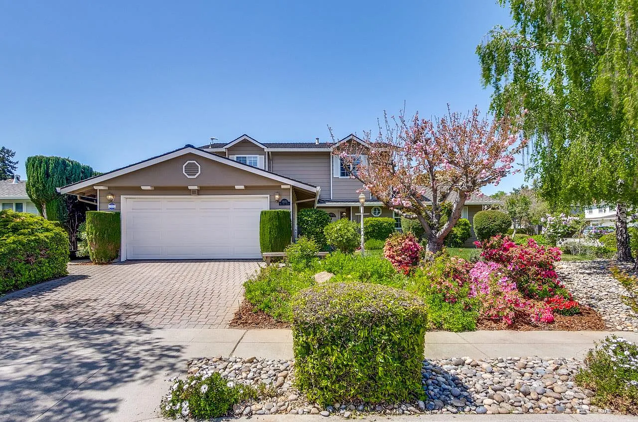 11053 Bel Aire Ct photo 1