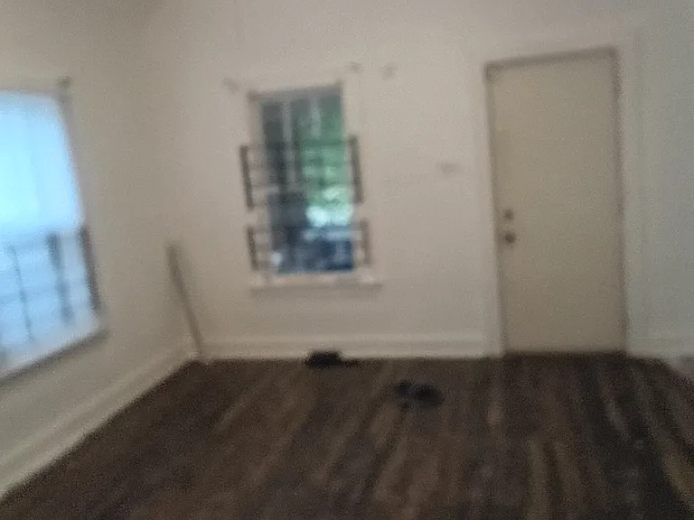 330 Grant St #1 — Photo 5