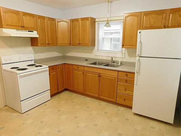 4th image of 2436 N 22nd St