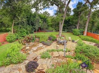 5511 Mangrove Creek Ln, Sugar Land, TX 77479