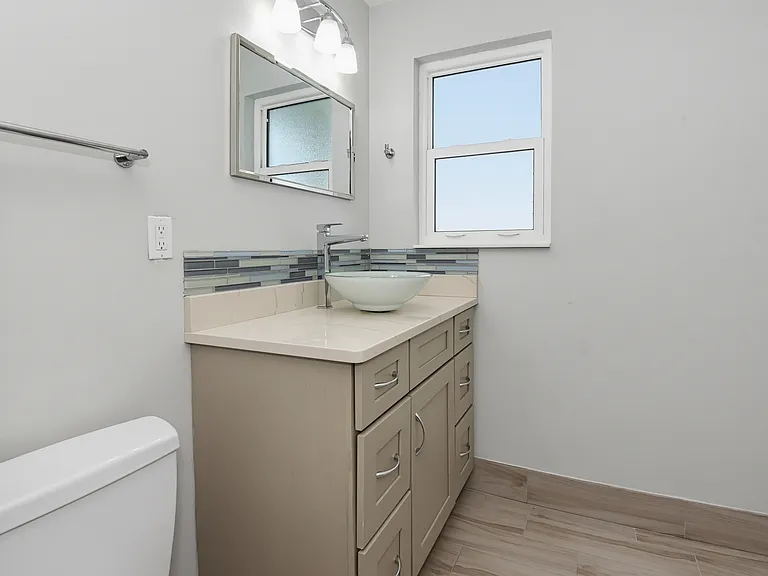 124 Atwood Ln — Photo 28