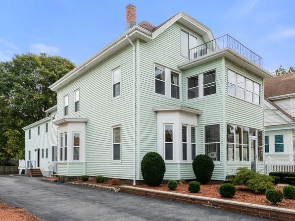 66 Brook St, Quincy, MA 02170