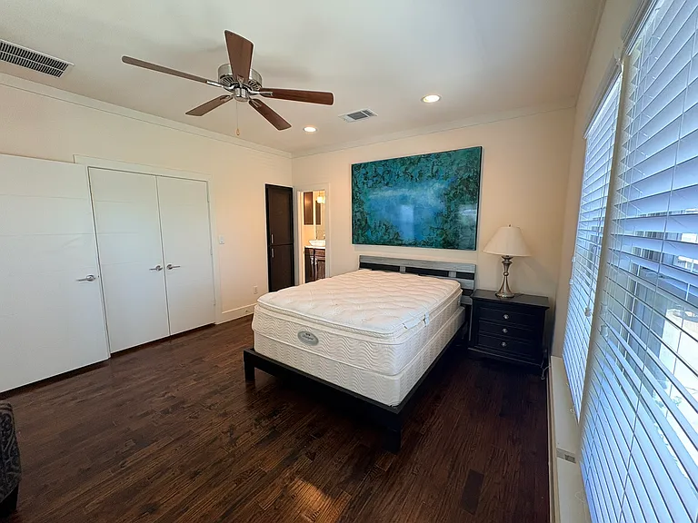 4223 Wycliff Ave #4 — Photo 9